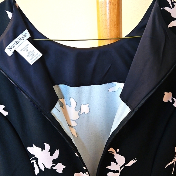 NWOT, NorthStyle, Fit and Flare Dress, Pink/Black, Size 6P - Picture 4 of 5